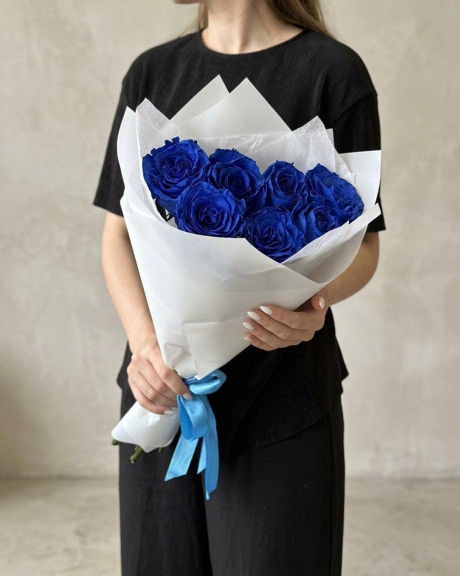 Моно-букет из синих роз